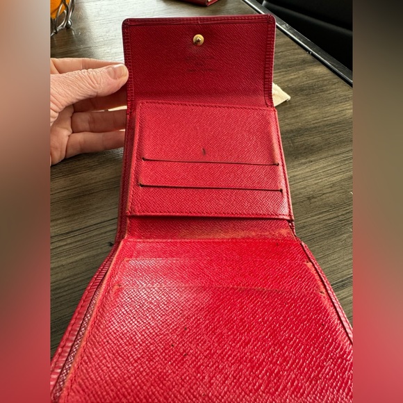 LV BUNDLE Epi red key holder and Elise wallet and dust bag  Authentic - Picture 8 of 15